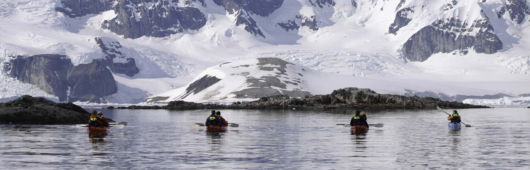 Basecamp Antarktis: Eine aktive Expedition ins Eis | MS ORTELIUS - Leguan Reisen